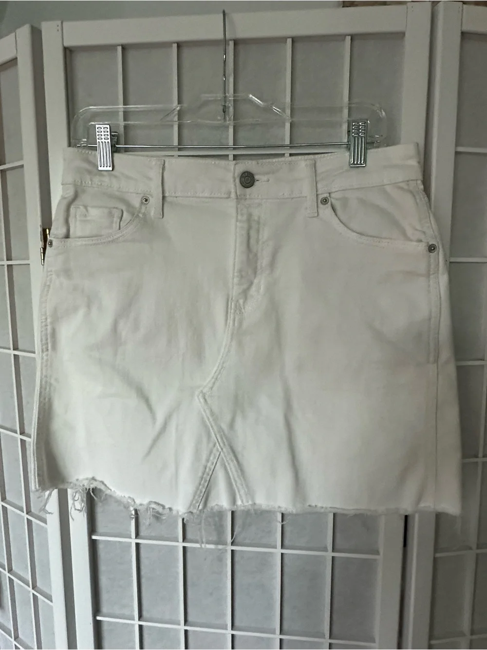 Old Navy White Raw Hem Denim Mini Skirt